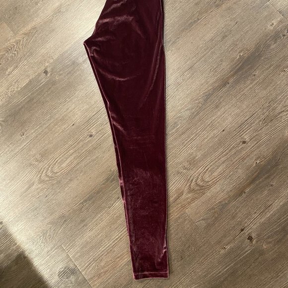 Victoria Secret PINK Crushed Velvet Leggings - Picture 3 of 5